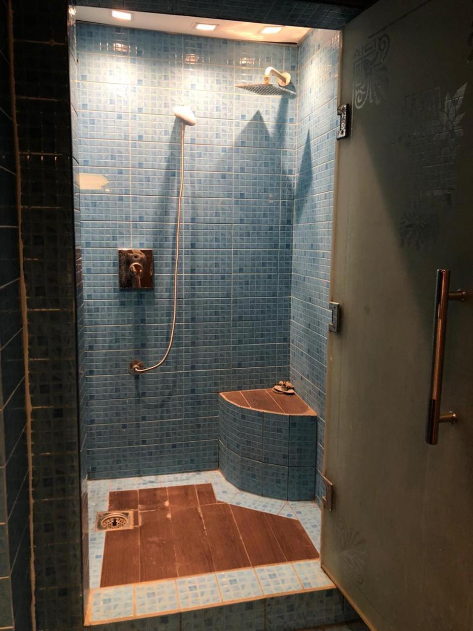 Luxury In Mohandiseen *